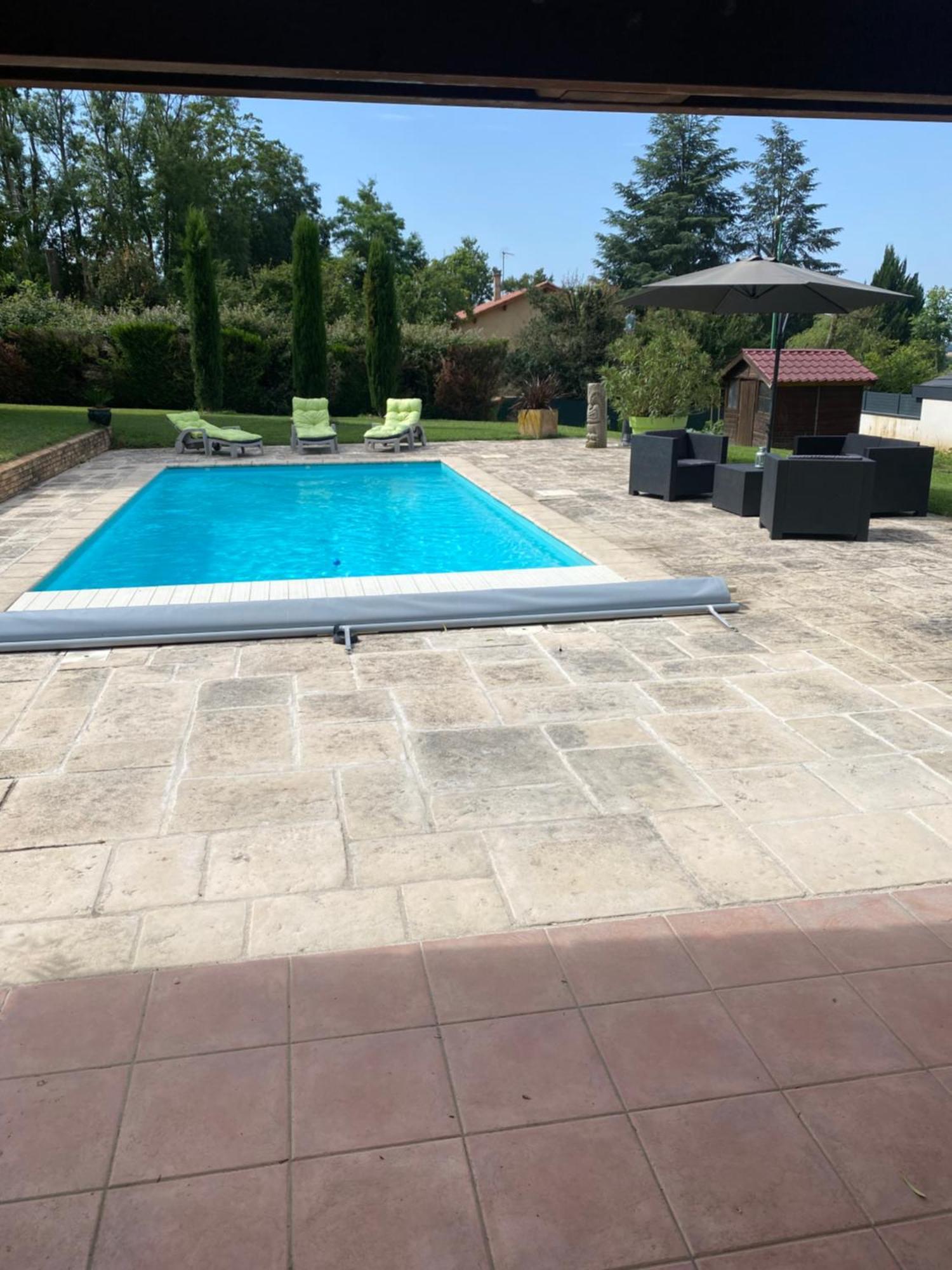 Gite Des Chabaudieres Chaneins Exterior photo